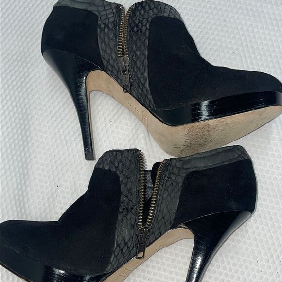 Coach Beatrice Black Ankle Booties - Picture 7 of 10